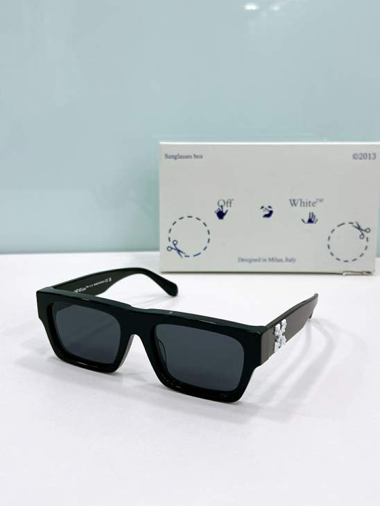 Picture of Off White Sunglasses _SKUfw79568841fw